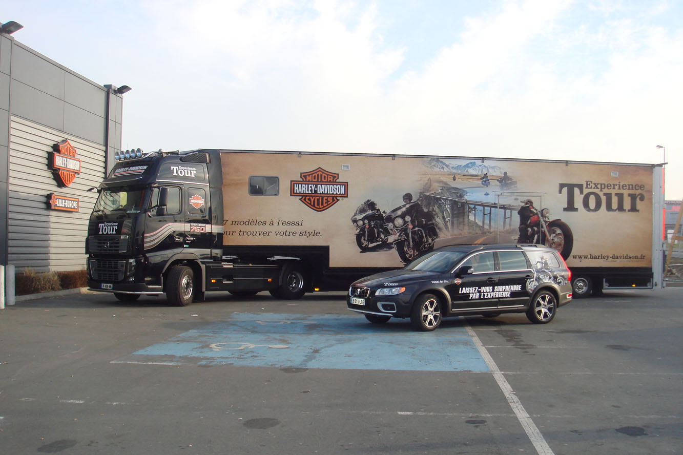 Volvo avec harley davidson sur l experience tour 2013 