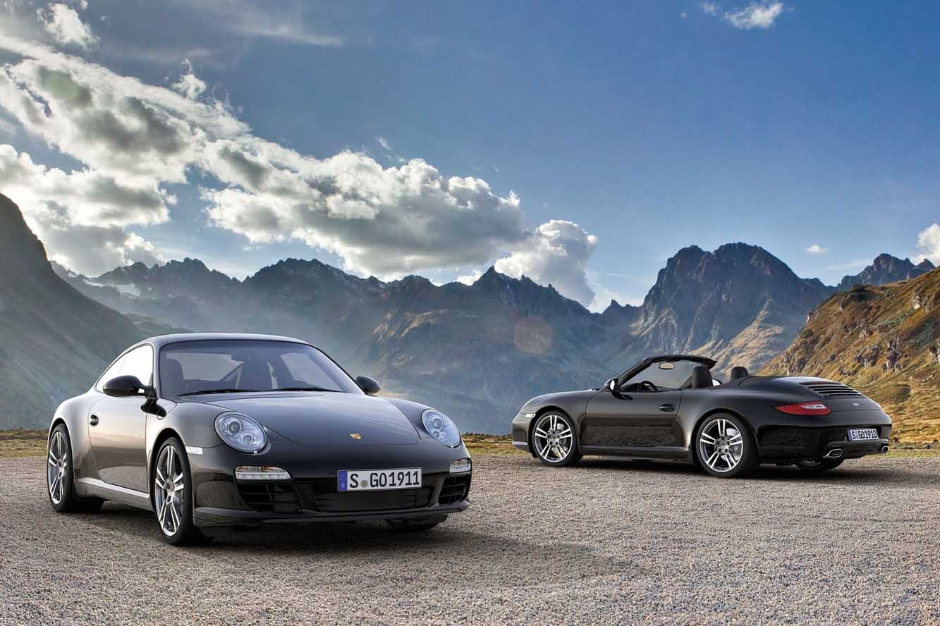 Porsche 911 black edition 