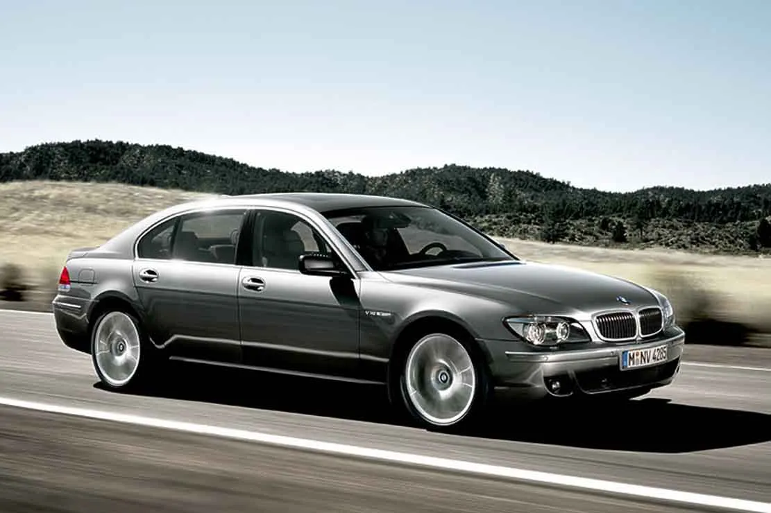 2008 BMW Série 7 (F01) 730d (245 CH) Steptronic DPF  Fiche technique,  consommation de carburant , Dimensions