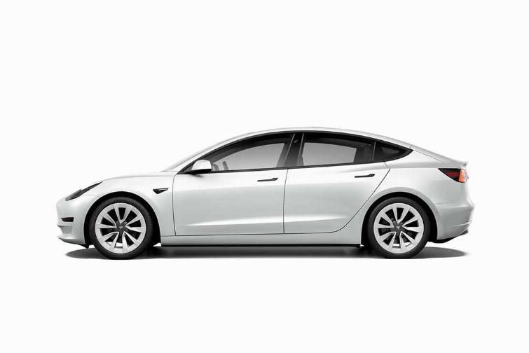 Photo Tesla Model 3 Standard