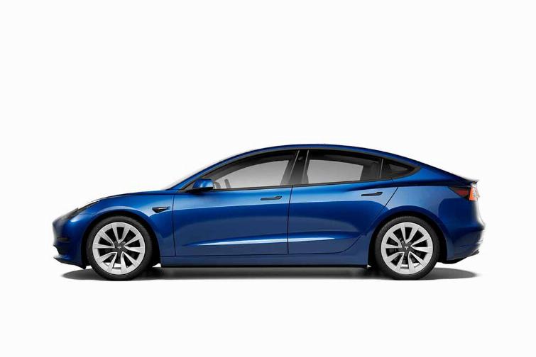 Photo Tesla Model 3 Standard