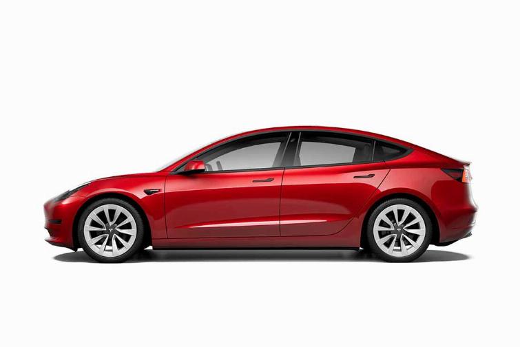 Photo Tesla Model 3 Standard