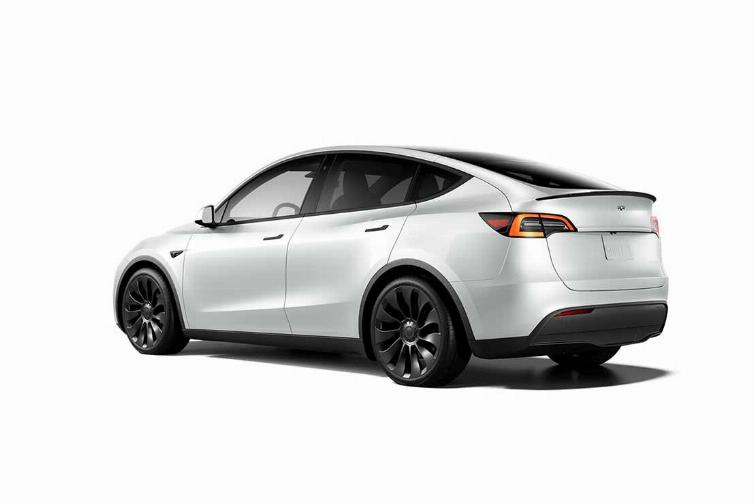 tesla model y performance 2022 6205561d489b1 2