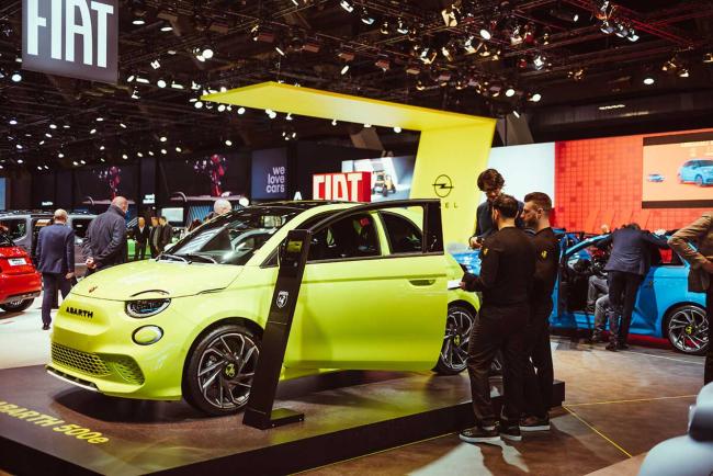 Exterieur_abarth-500e-la-petite-electrique-fais-son-show-europeen_1