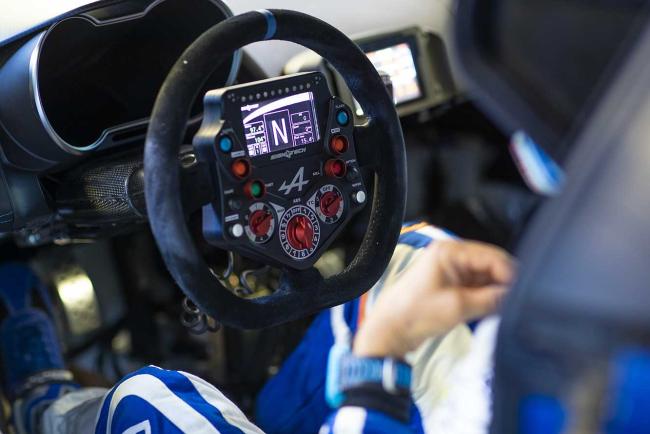 Interieur_alpine-a110-gt4-evo-pikes-peak-bientot-un-marseillaise_0