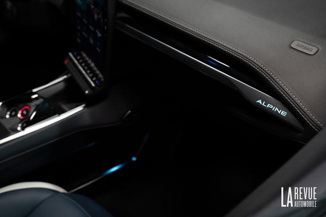 Alpine A390 : L'insolence française