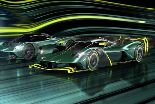 Exterieur_aston-martin-valkyrie-amr-pro-bien-sur-ses-appuis_5