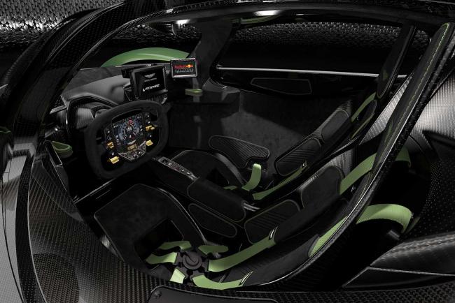 Interieur_aston-martin-valkyrie-hybride-juste-pour-le-fun_5