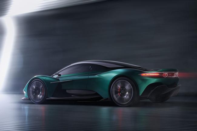 Exterieur_aston-martin-vanquish-vision-la-1er-aston-de-serie-a-moteur-central_5