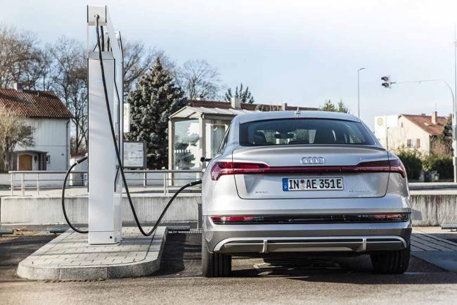 Exterieur_audi-met-100-millions-sur-la-table-pour-la-recharge-en-concessions_1