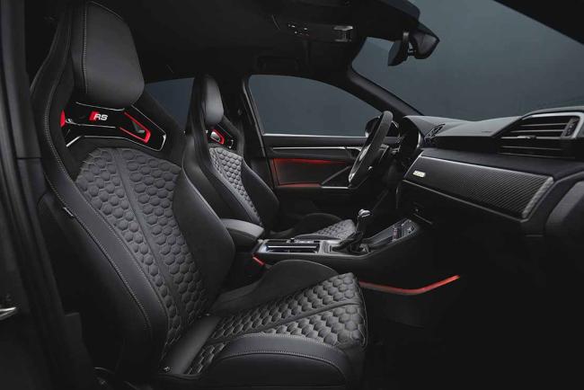 Interieur_audi-rs-q3-10-years-edition-125-147-merci-la-france_0