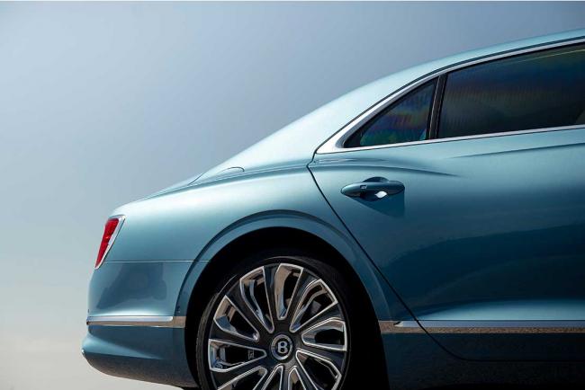 Exterieur_bentley-flying-spur-mulliner-tout-pour-le-raffinement_1