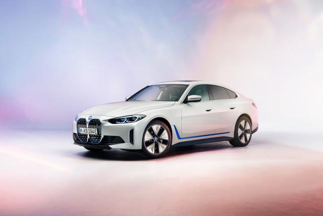 Exterieur_bmw-i4-jusqu-a-530-ch-et-590-km-d-autonomie_2