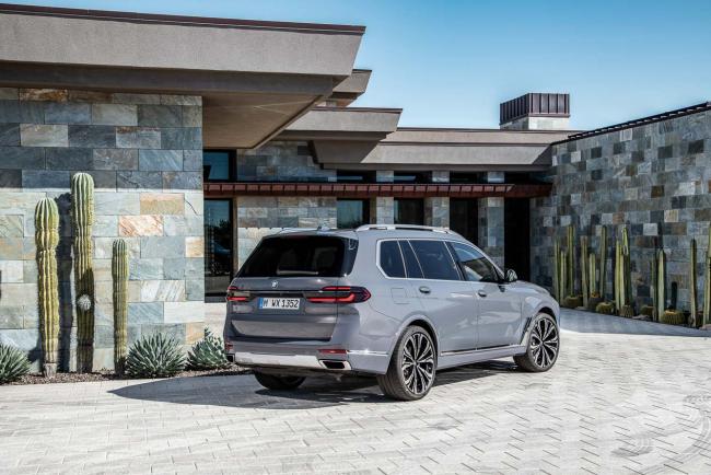 Exterieur_bmw-x7-2023-nouveau-visage_3