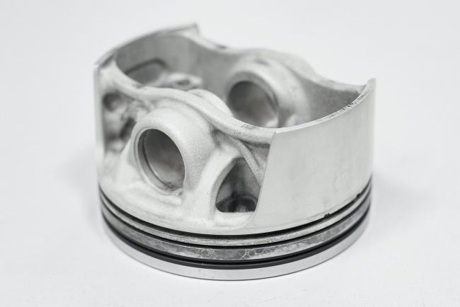 Exterieur_des-pistons-a-impression-3d-pour-la-porsche-911-gt2-rs_4