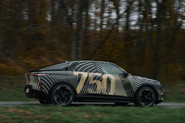 Exterieur_ds-8-e-tense-la-firme-annonce-deja-son-autonomie_1