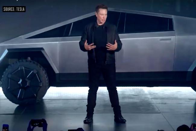 Exterieur_elon-musk-se-ridiculise-avec-son-tesla-cybertruck-blinde-ou-pas_0