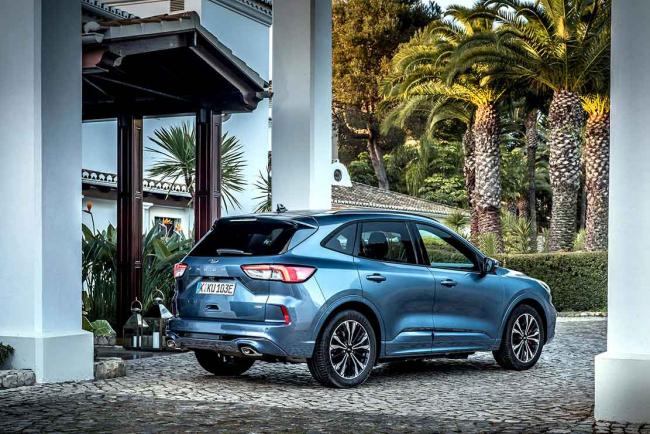 Exterieur_essai-ford-kuga-phev-la-force-tranquille_2