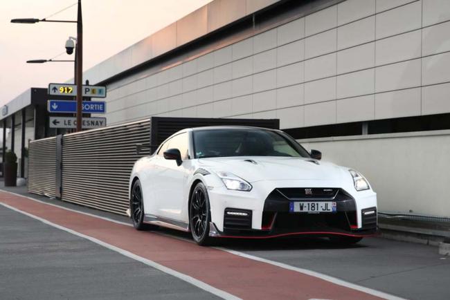 Exterieur_essai-nissan-gt-r-nismo-plus-de-sensations_1