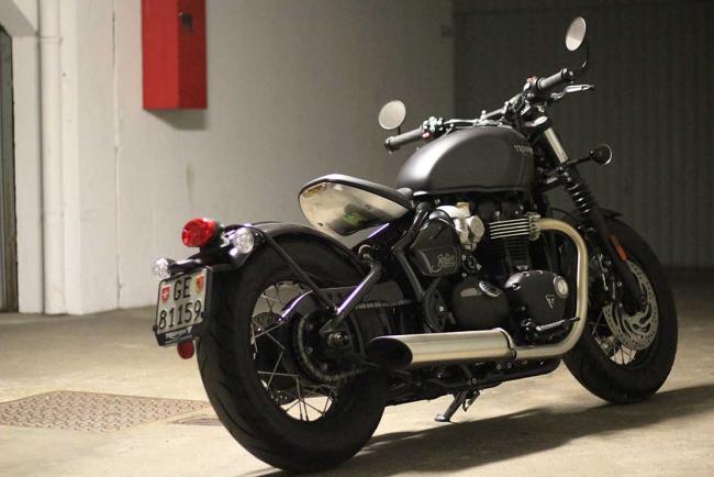 Exterieur_essai-triumph-bonneville-bobber-2021-il-n-en-restera-qu-un_2