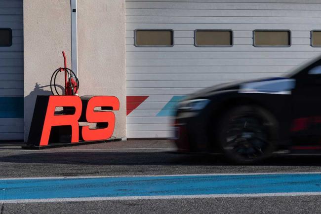 Exterieur_essais-rs-3-rs-e-tron-gt-et-r8-en-piste-avec-les-fabuleuses-audi-sport_0