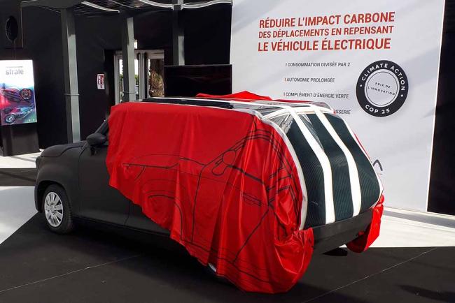 Exterieur_et-si-on-rechargeait-notre-voiture-electrique-via-une-bache-armor_0