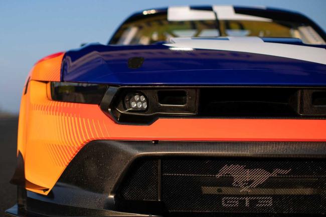 Exterieur_ford-mustang-gt3-la-dark-horse-s-attaque-au-wec_0