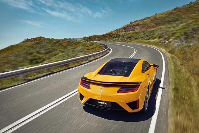 Exterieur_honda-nsx-la-supercar-nippone-voit-jaune_0