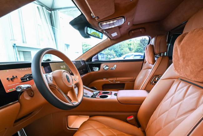 Exterieur_huawei-sound-ultimate-une-voiture-non-une-salle-de-concert-roulante_3