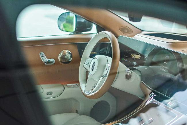 Exterieur_huawei-sound-ultimate-une-voiture-non-une-salle-de-concert-roulante_4
