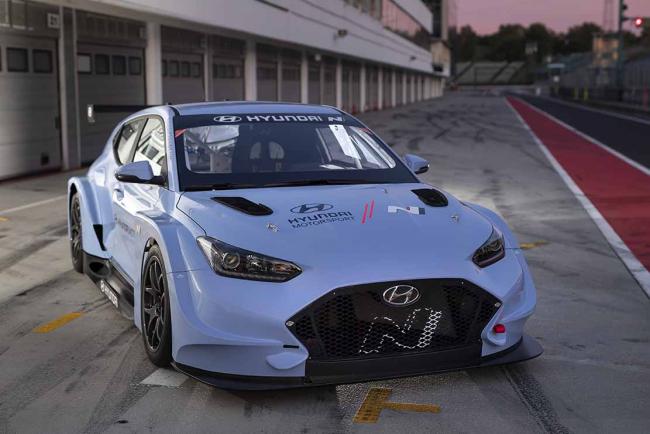 Exterieur_hyundai-veloster-n-etcr-la-voiture-electrique-version-course_0