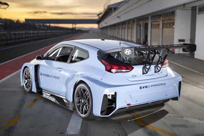 Exterieur_hyundai-veloster-n-etcr-la-voiture-electrique-version-course_1