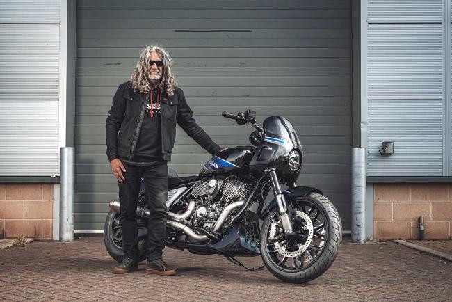 Exterieur_indian-sport-chief-rage-l-ouvre-de-krazy-horse_1