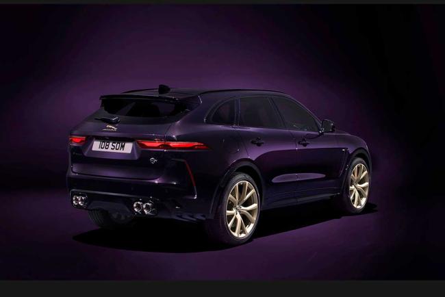 Exterieur_jaguar-f-pace-svr-edition-1988-vers-les-sommets_1