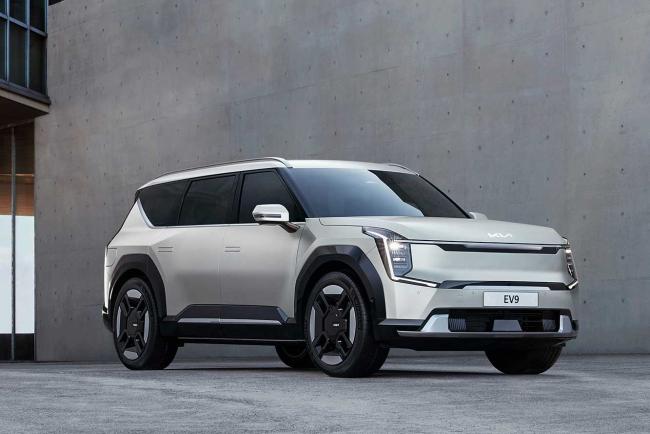 Exterieur_kia-ev9-le-grand-suv-electrique-se-montre_1