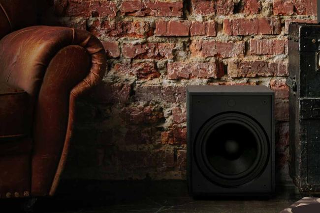 Exterieur_klipsch-promedia-heritage-2-1-les-nouvelles-enceintes-des-yankees_1