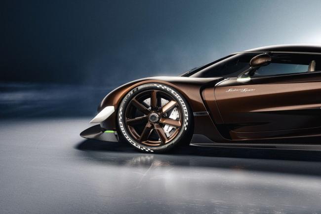 Exterieur_koenigsegg-sadair-s-la-nouvelle-megacar-suedoise_1