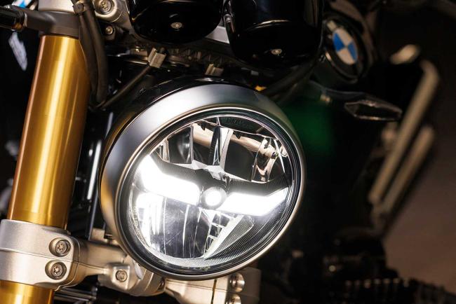 Exterieur_la-bmw-r-nine-t-est-morte-vive-la-bmw-r-12-ninet_2