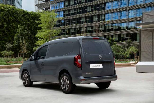 Exterieur_la-nissan-townstar-pour-la-passe-de-3-du-kangoo_1