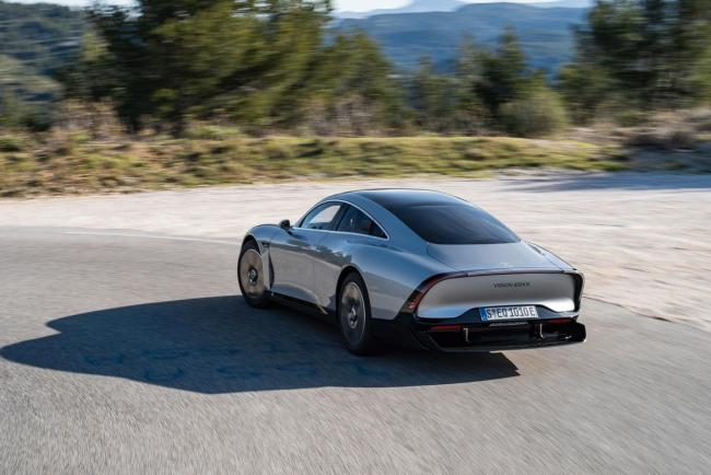 Exterieur_le-concept-mercedes-eqxx-1000-km-avec-une-seule-charge_2