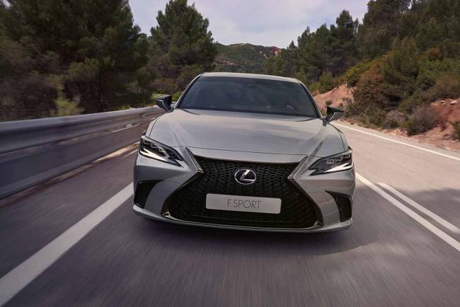 Exterieur_lexus-es-les-ameliorations-du-millesime-2023_1