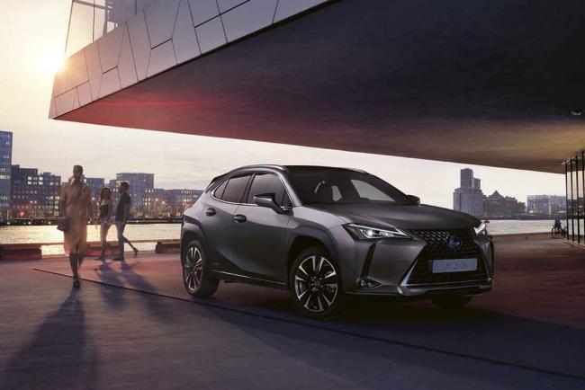 Exterieur_lexus-ux-250h-premium-edition-l-hybride-qui-reduit-ses-prix_1