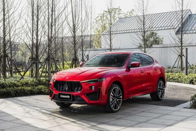 Maserati-Levante-Trofeo-Rosso