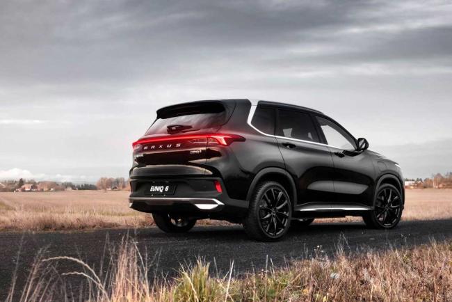 Maxus eUNIQ 6 : Qu'il reste là bas !