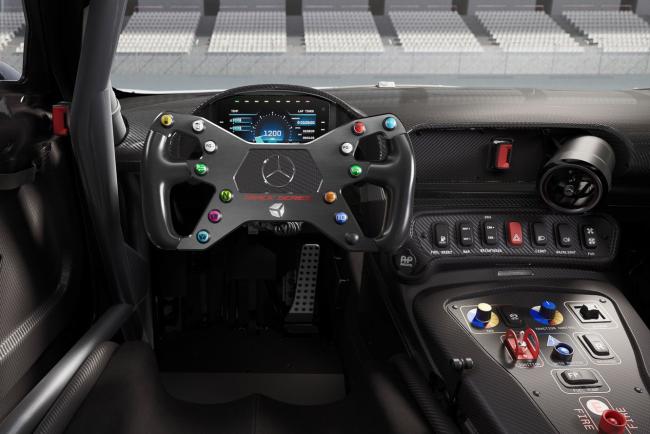 Exterieur_mercedes-amg-gt-track-series-vous-n-en-verrez-jamais_5