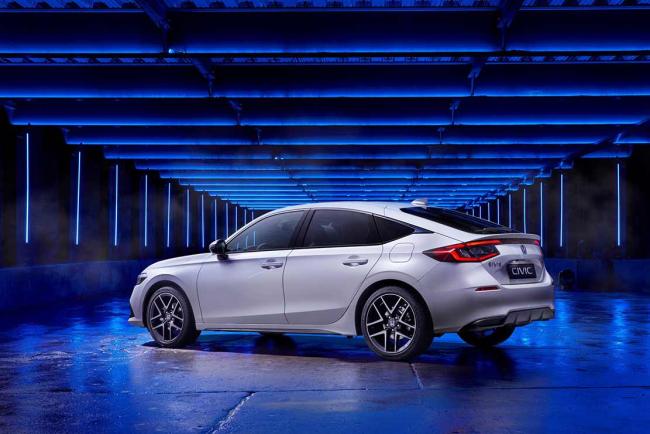 Exterieur_nouvelle-honda-civic-e-hev-du-petit-hybride-pour-de-grands-effets_1