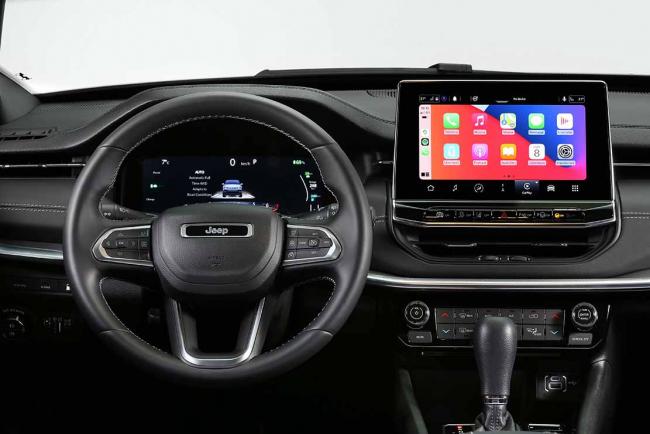 Interieur_nouvelle-jeep-compass-une-americaine-faite-pour-l-europe_0