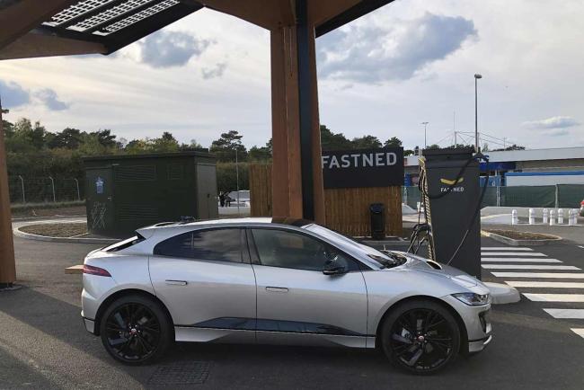 Exterieur_quel-est-le-meilleur-reseau-de-recharge-chargemap-nous-donne-son-palmares_1