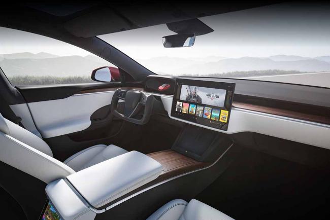 Exterieur_quelle-tesla-model-s-choisir-acheter-grande-autonomie-plaid-ou-plaid_1