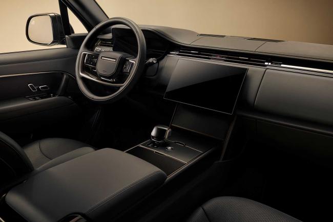 Interieur_range-rover-sv-black-la-symphonie-noire-du-bitume_0